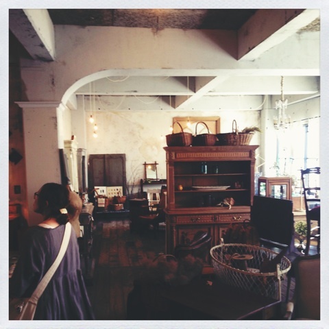 Antiques Midi